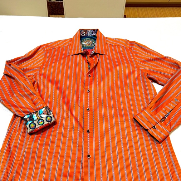 Robert Graham longsleeved button up - Picture 2 of 6